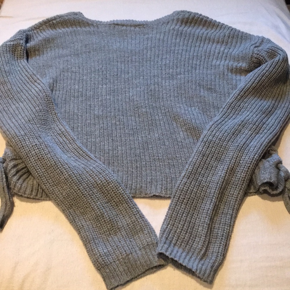 Cloud Chaser XS gray grey solid sweater with side ties -EUC - Picture 8 of 8